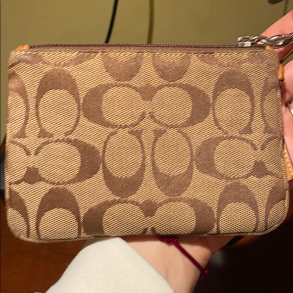 Authentic Coach wristlet - Picture 3 of 6